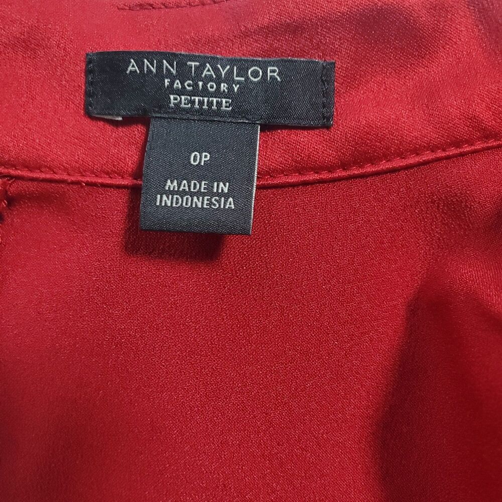 Ann Taylor Women’s Dress 0P Red Satin Midi Sheath Mock Neck Sleeveless - Picture 7 of 8